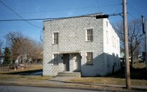 416-418 North Kent St